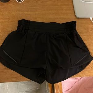 Lululemon Hotty hot HR 2.5 inch